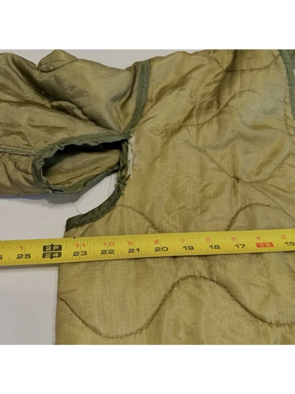 Vintage Military Liner Jacket Nylon Insulated Mens Small Green
